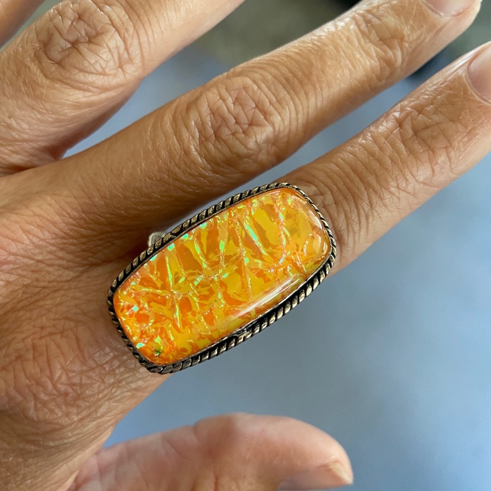 Sz 8 Murano Opal Glass Ring 💍